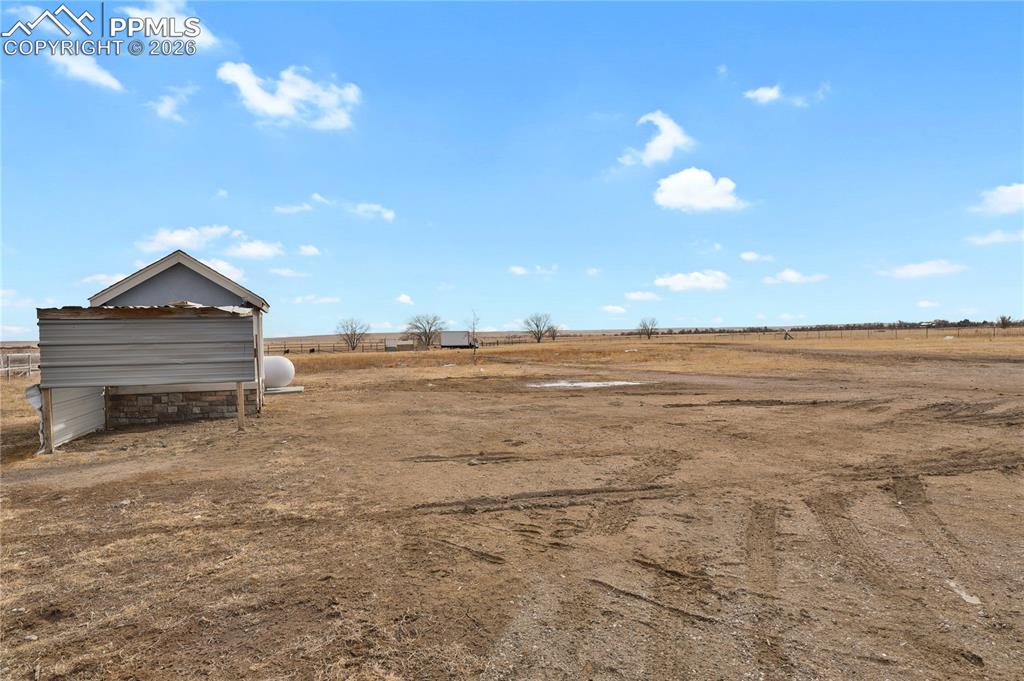 Image 45 of 48: Well House