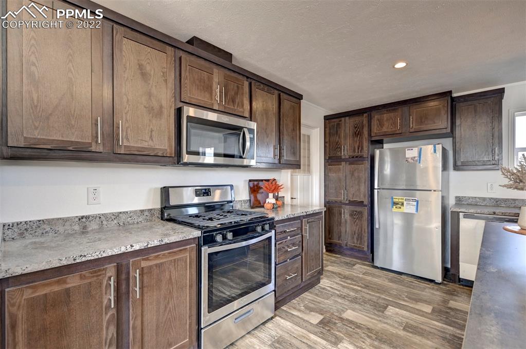 Listing 9478245, Image 12 of 36