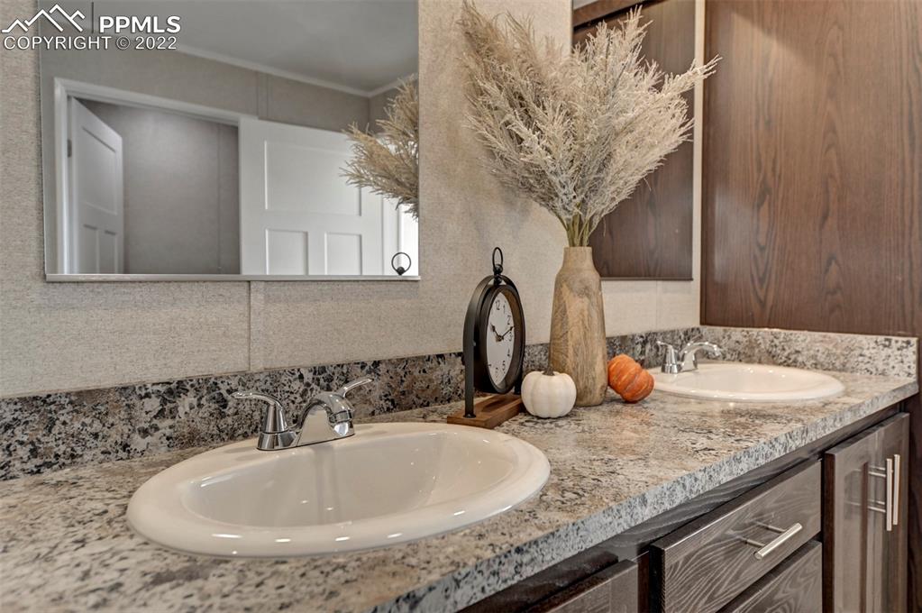 Listing 9478245, Image 36 of 36