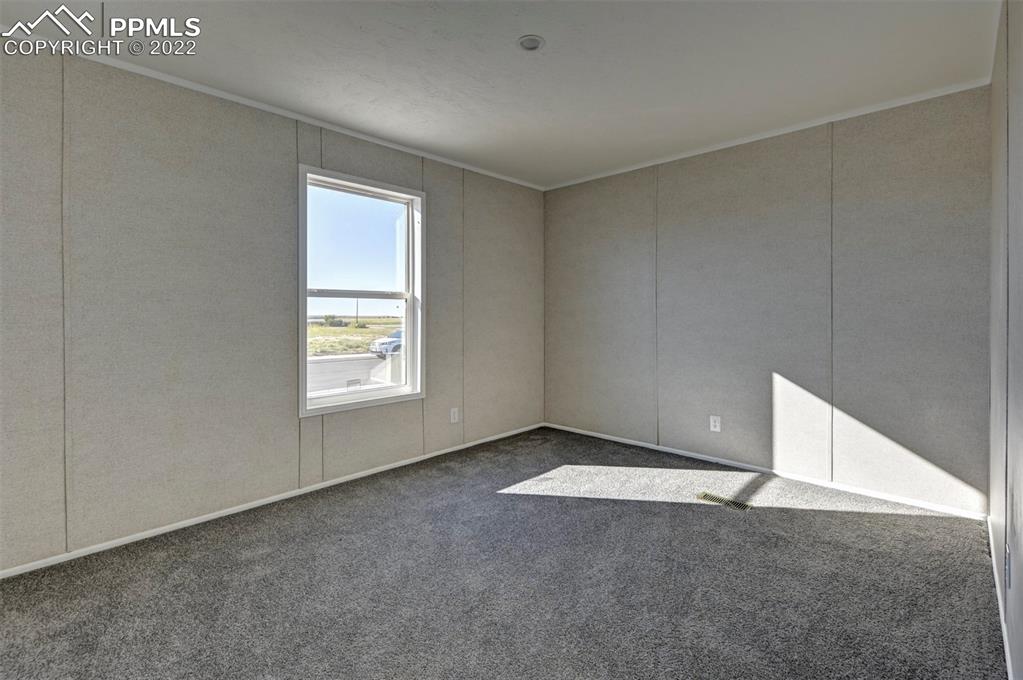 Listing 9478245, Image 40 of 50