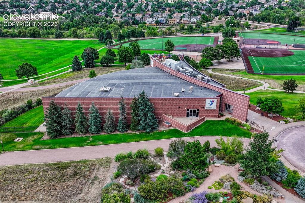 Image 35 of 50: Nearby Cottonwood Creek Park includes indoor swimming pool, wave pool, and