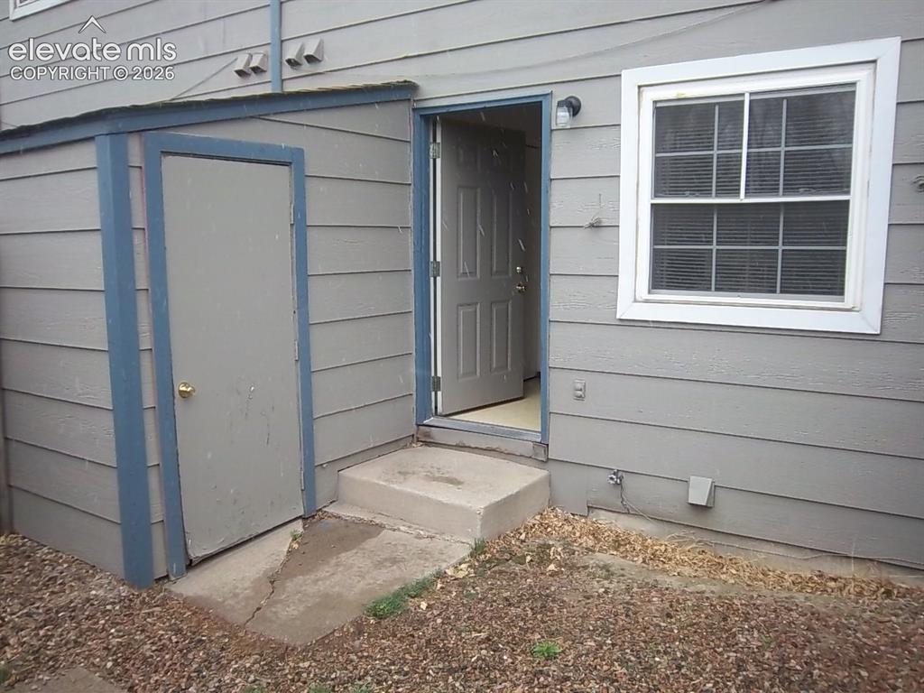Image 2 of 15: Entry