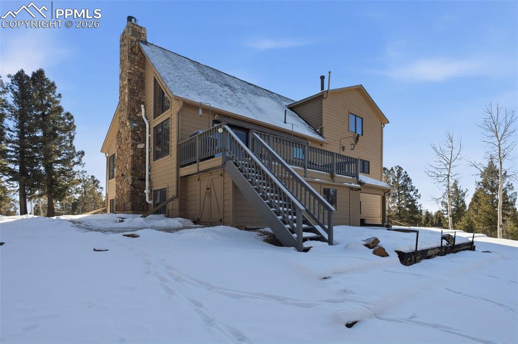 Image 26 of 36: Back of Structure