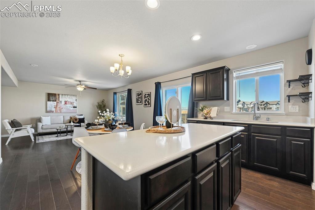 Image 12 of 30: Kitchen