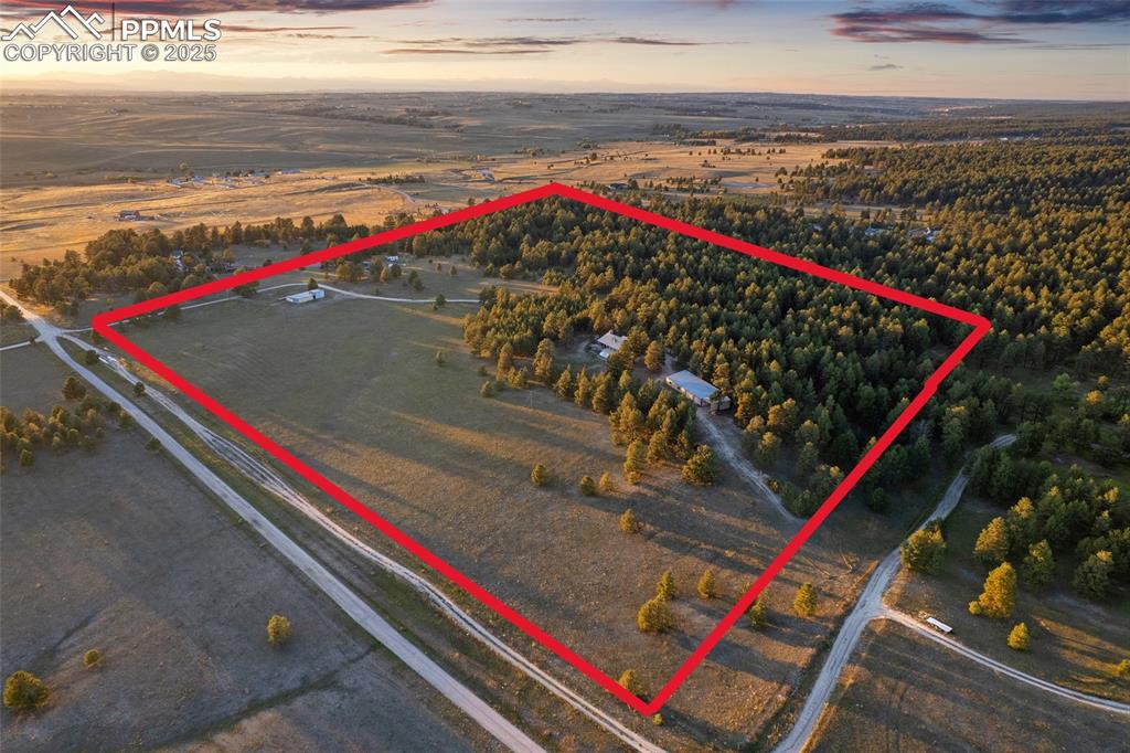 Image 45 of 45: "Property Lines are Approximate and not a survey"