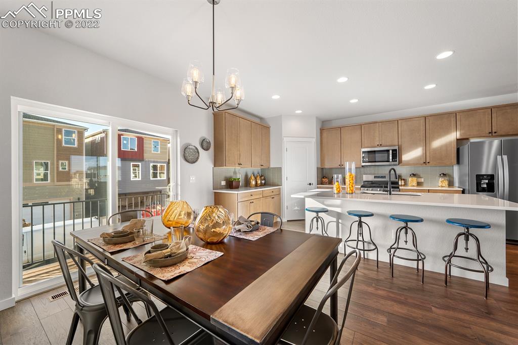 Listing 9484476, Image 9 of 24