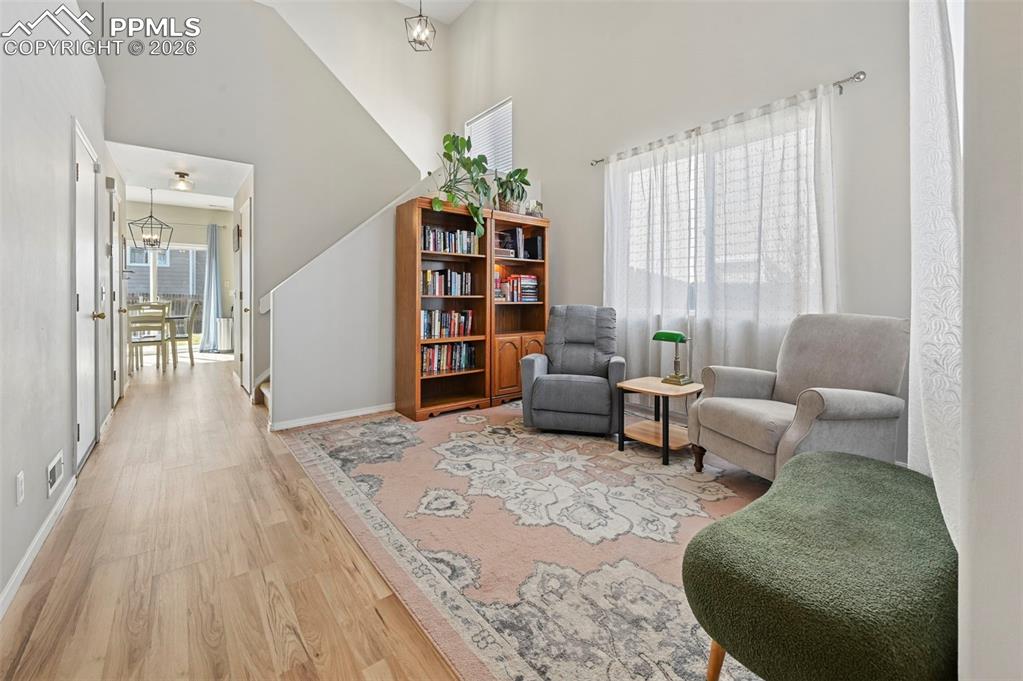 Image 2 of 36: Sitting Room