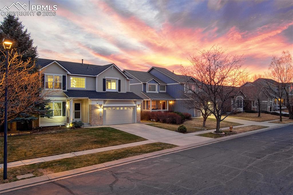 Image 2 of 49: No Description Available