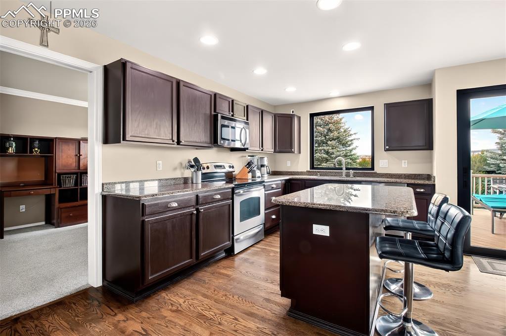 Image 6 of 49: No Description Available