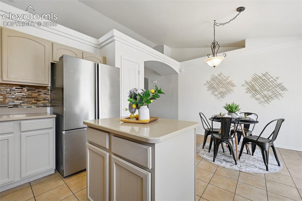 Image 13 of 35: Kitchen