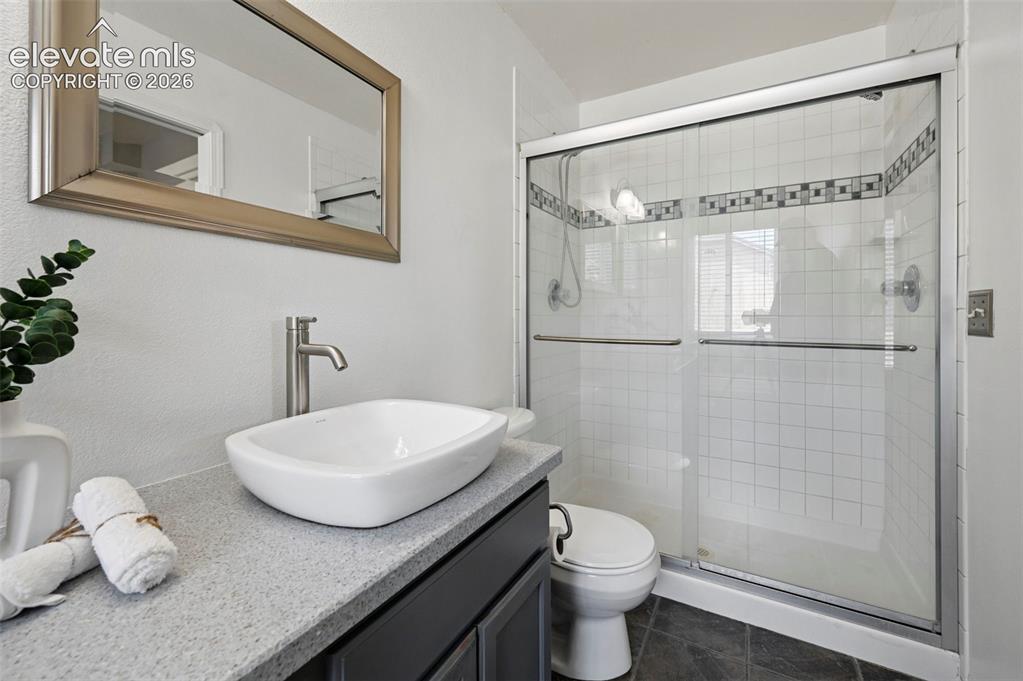 Image 21 of 35: Master Bathroom