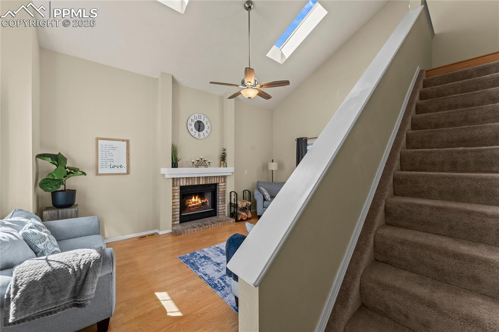 Image 3 of 36: Living Room