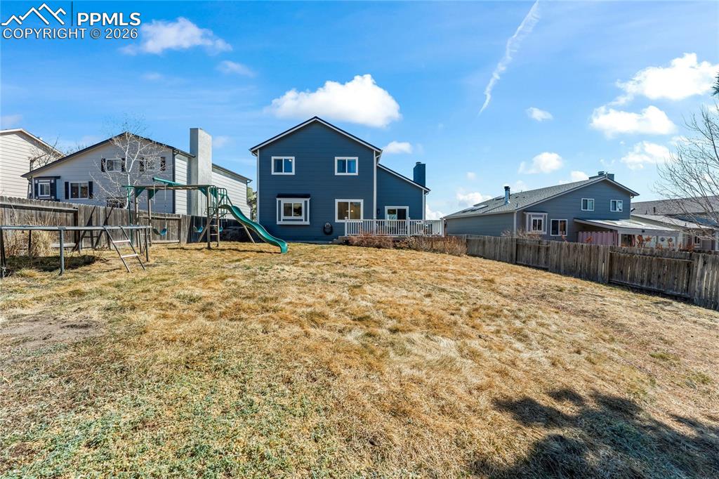 Image 30 of 36: Back of Structure