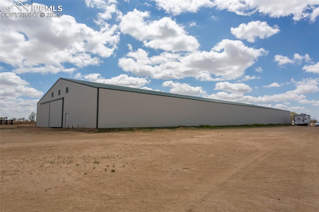 Image 6 of 26: View of pole building