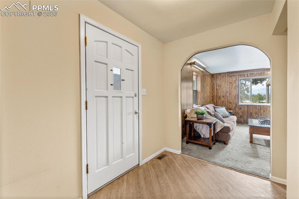 Image 3 of 24: Entry