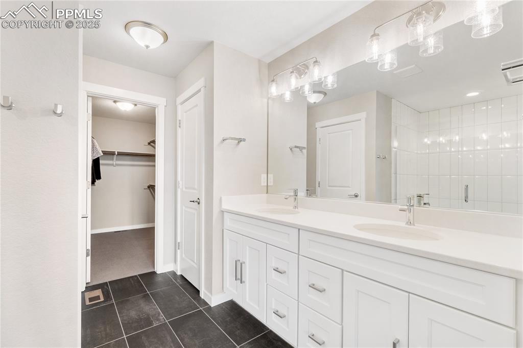 Image 27 of 42: Master Bathroom