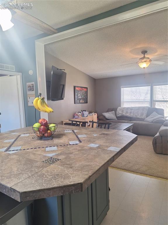 Image 27 of 39: Dining Area