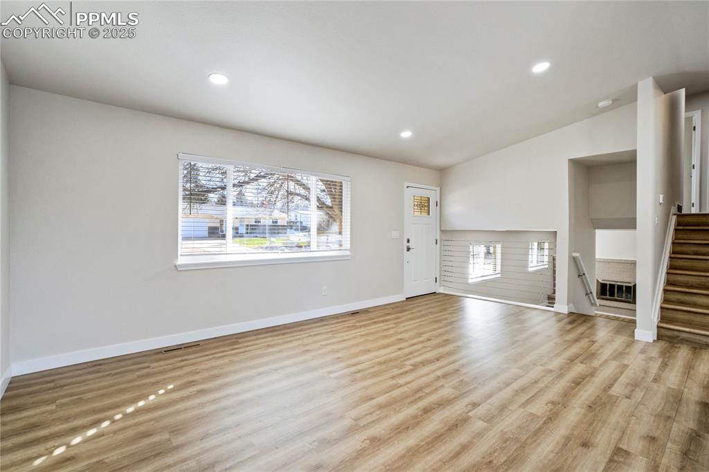 Image 12 of 40: Living Room