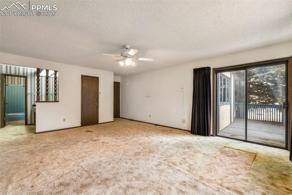 Image 15 of 50: Living Room