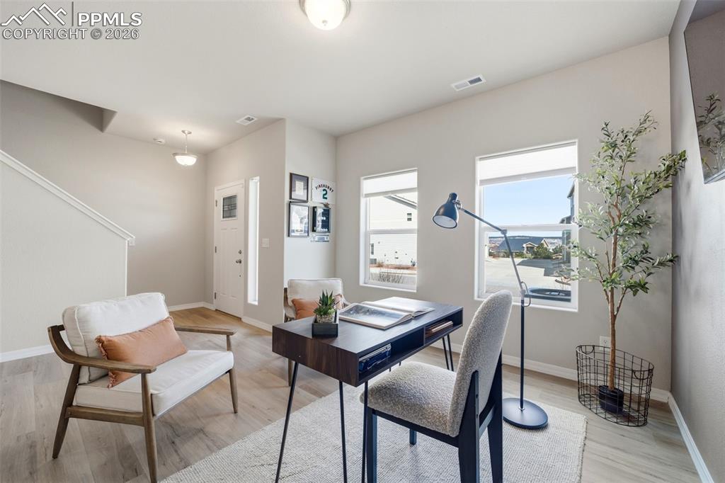 Image 5 of 44: Office