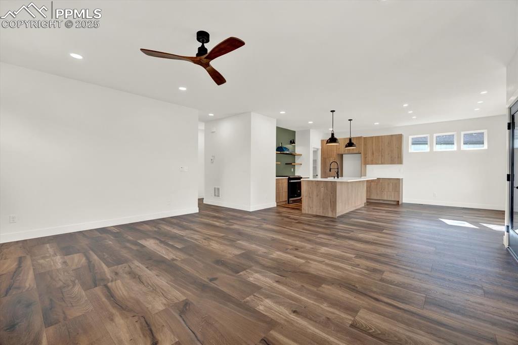 Image 8 of 47: Living Room