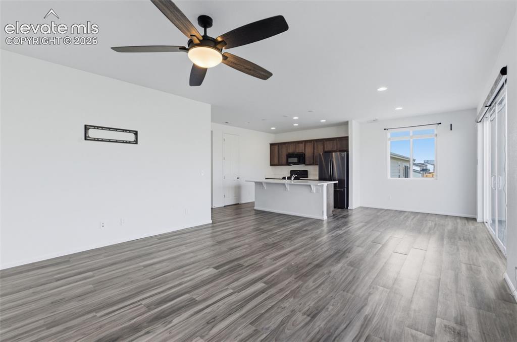 Image 11 of 34: Living Room