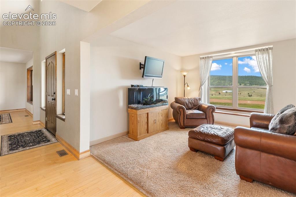 Image 14 of 50: Main floor den/office