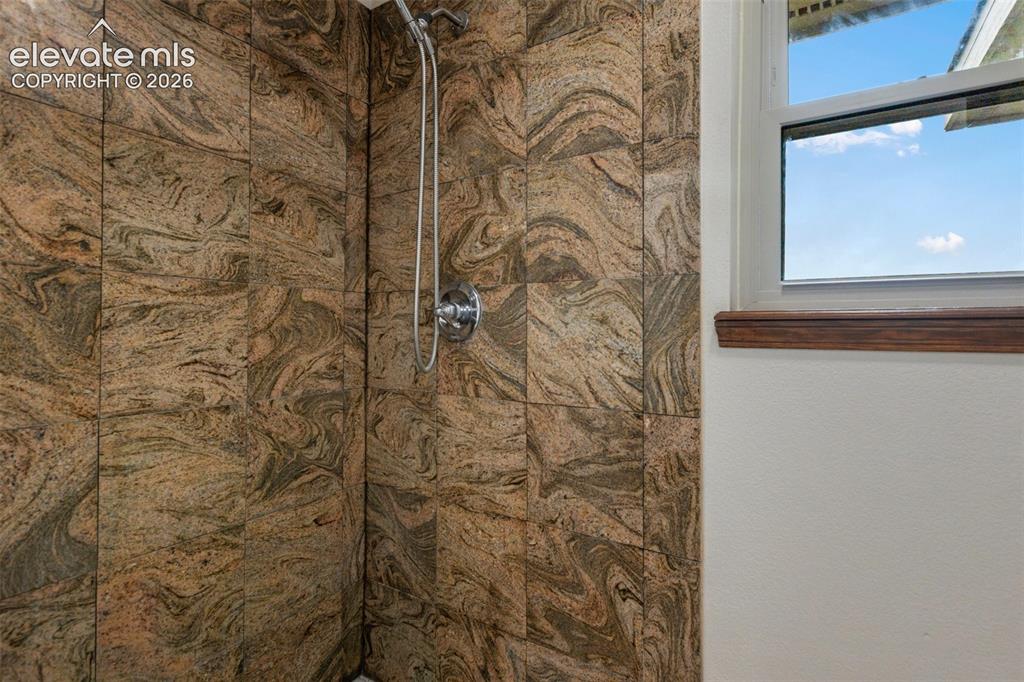 Image 32 of 50: Master Bathroom