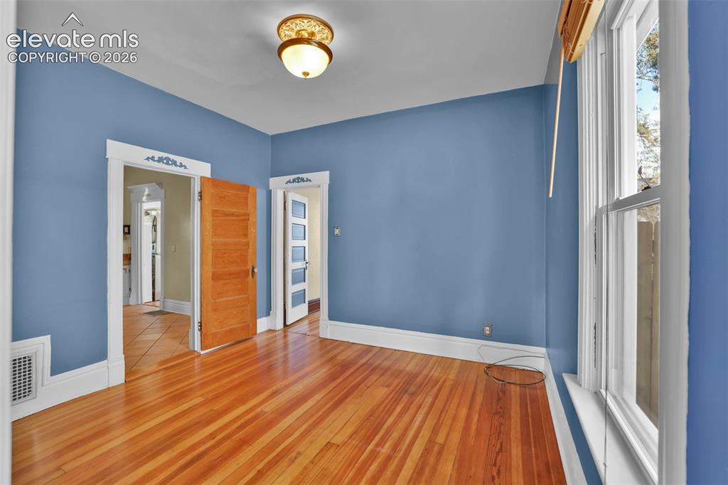 Image 21 of 48: main level