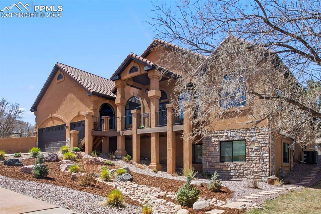 Image 3 of 49: Front of Structure