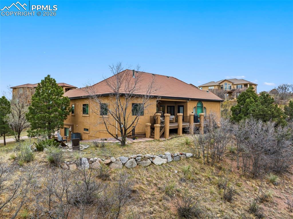 Image 45 of 49: Back of Structure