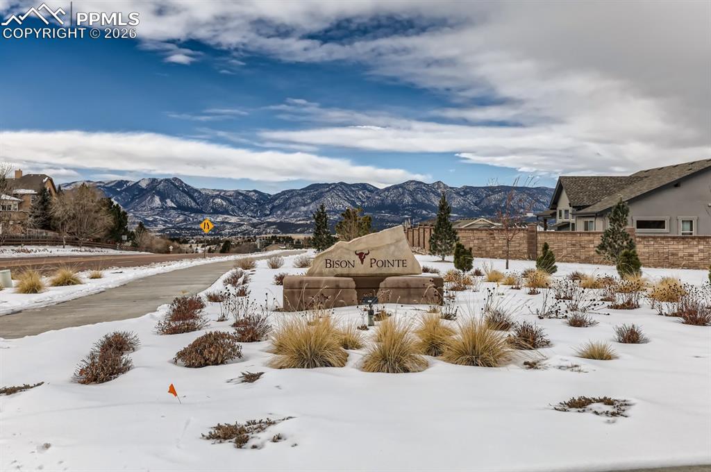 Image 31 of 31: View