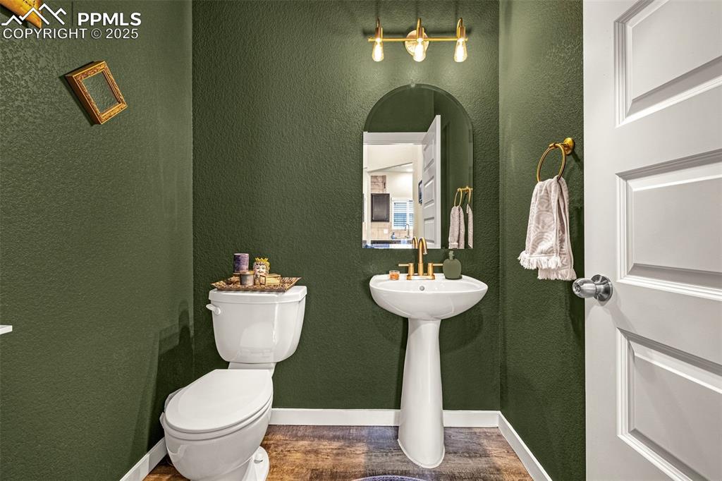 Image 12 of 39: Bathroom