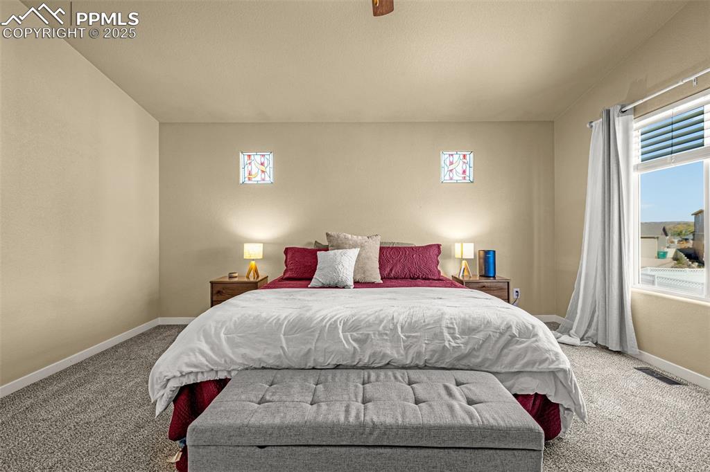 Image 17 of 39: Bedroom