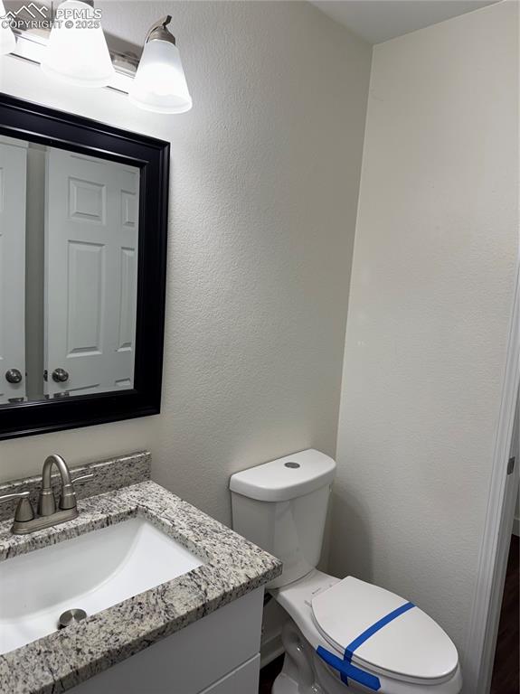 Image 7 of 19: Bathroom