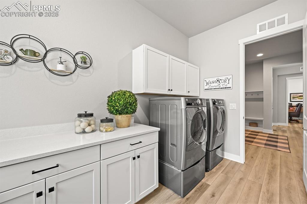 Image 41 of 47: Laundry