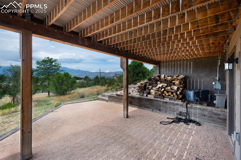 Image 37 of 46: Patio