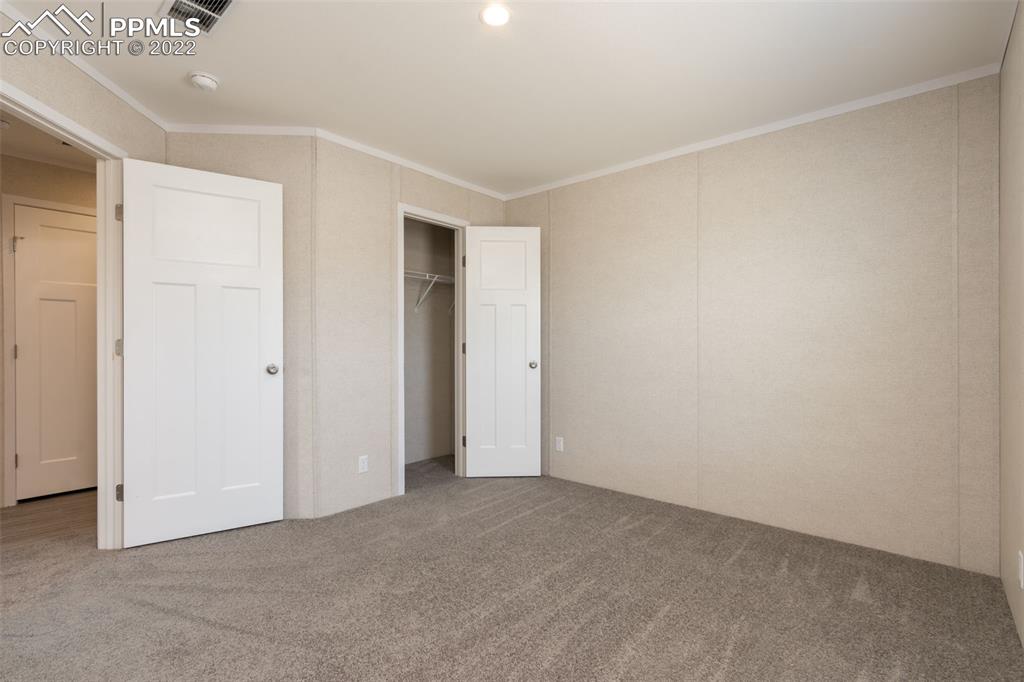 Listing 9503394, Image 13 of 19