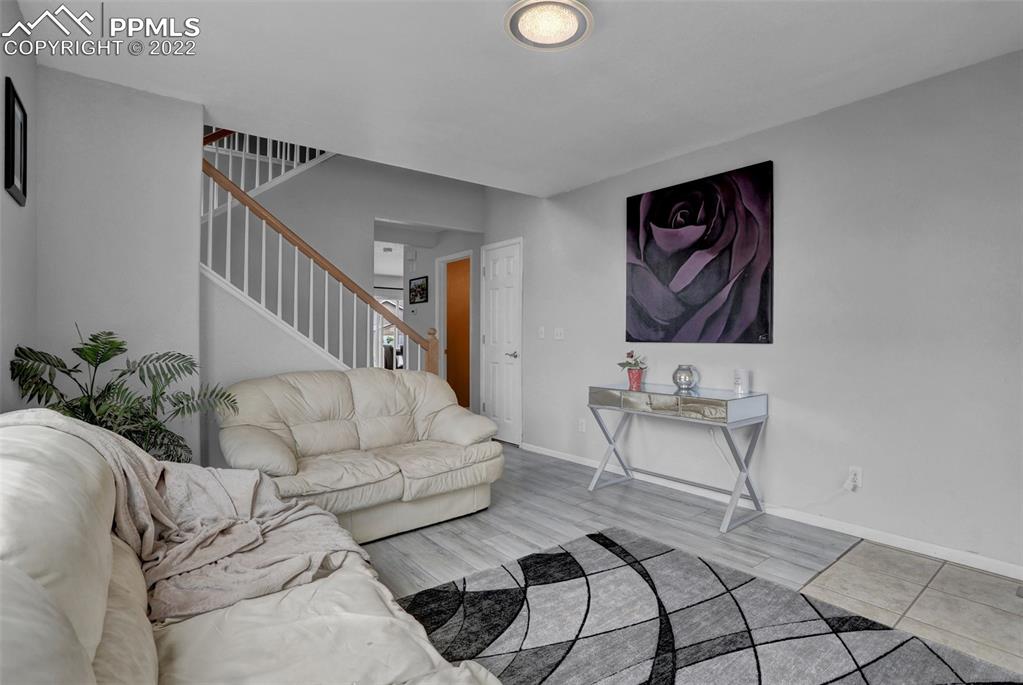 Listing 9505587, Image 12 of 36