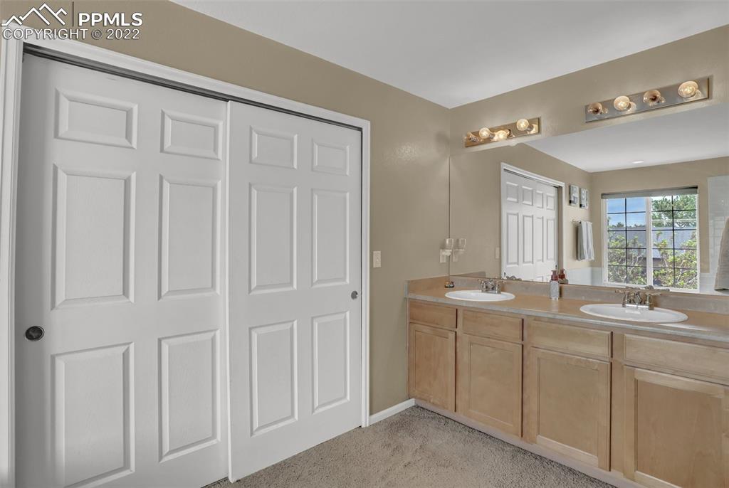 Listing 9505587, Image 28 of 36