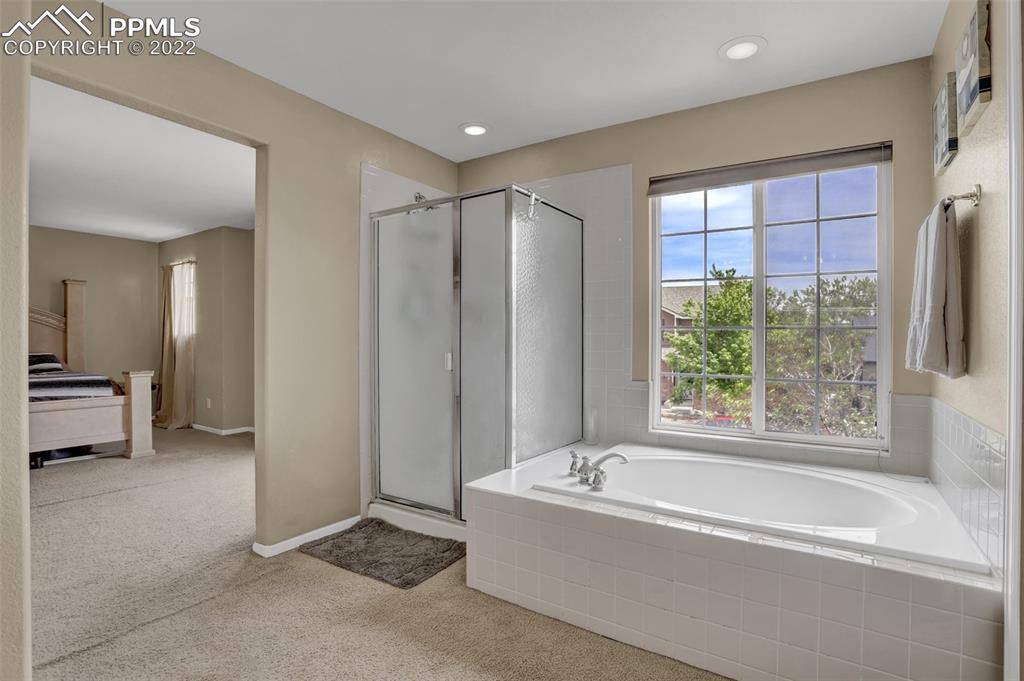 Listing 9505587, Image 30 of 36