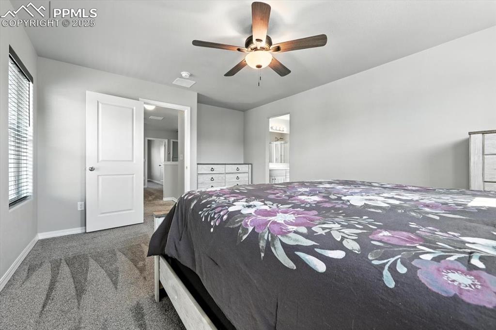 Image 17 of 39: Bedroom