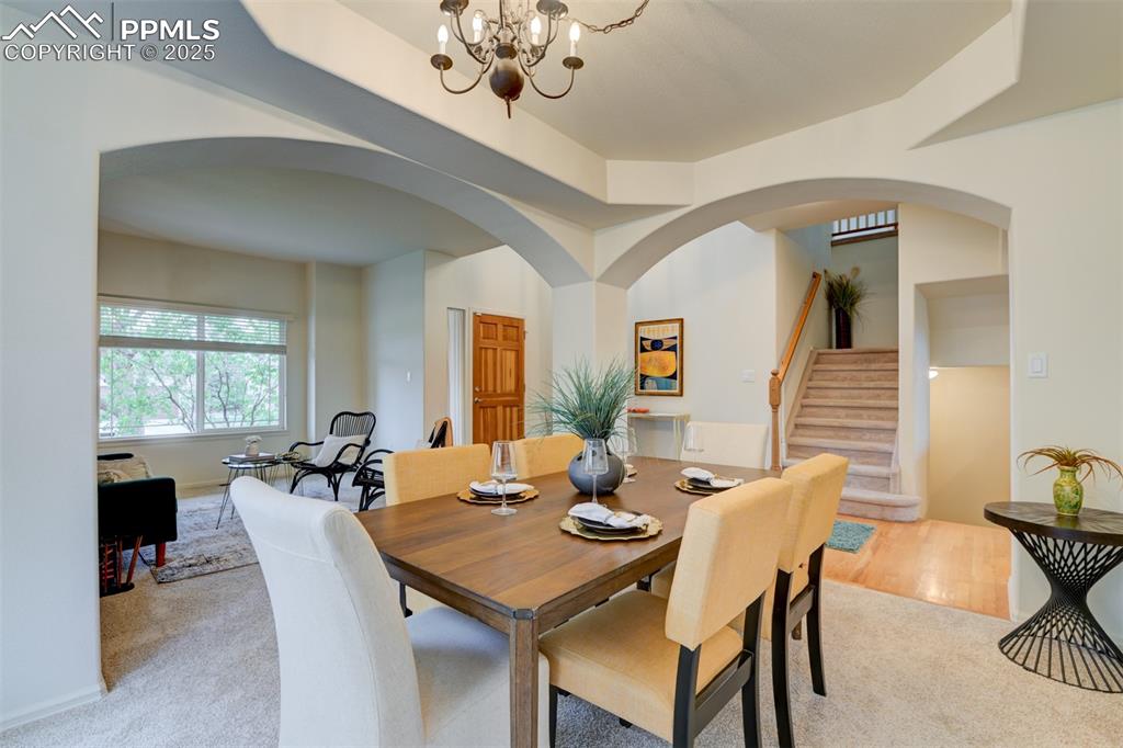 Image 7 of 47: Dining Area