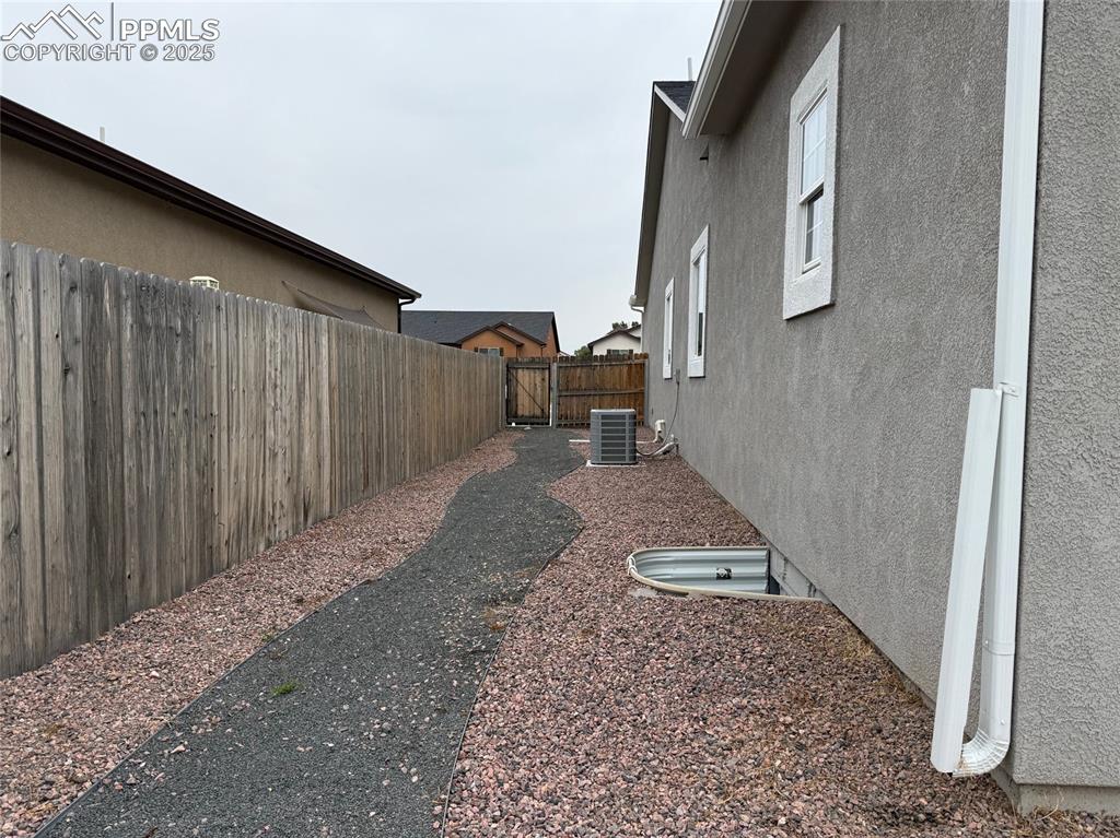 Image 45 of 47: Side of Structure