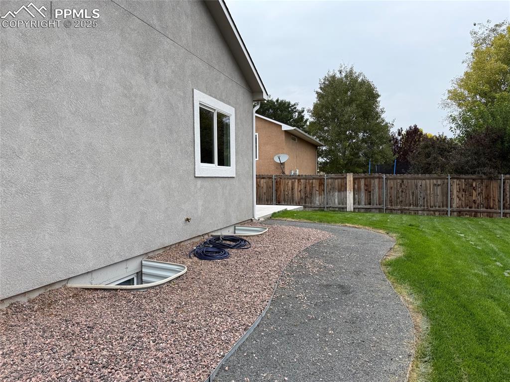 Image 47 of 47: Yard