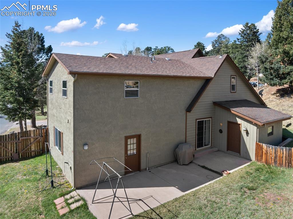 Image 28 of 30: No Description Available