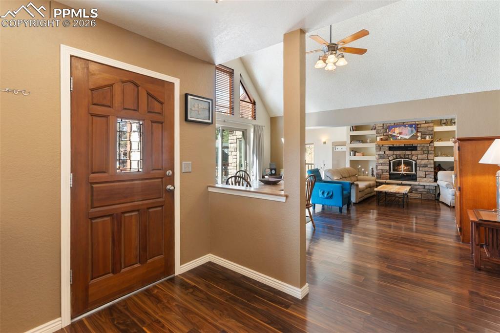 Image 4 of 30: No Description Available