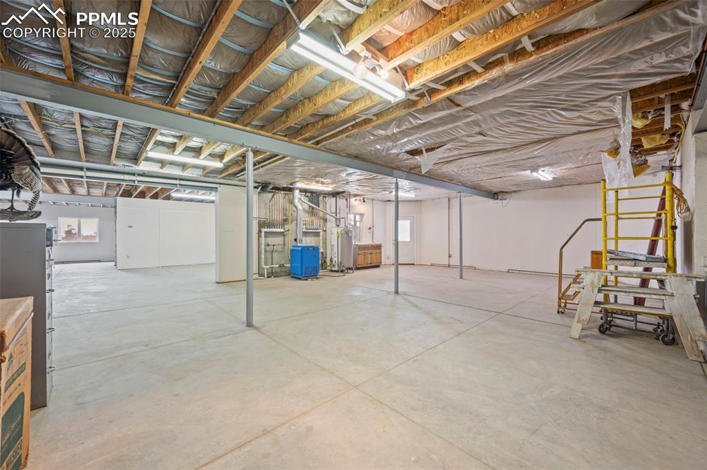 Image 34 of 46: Basement