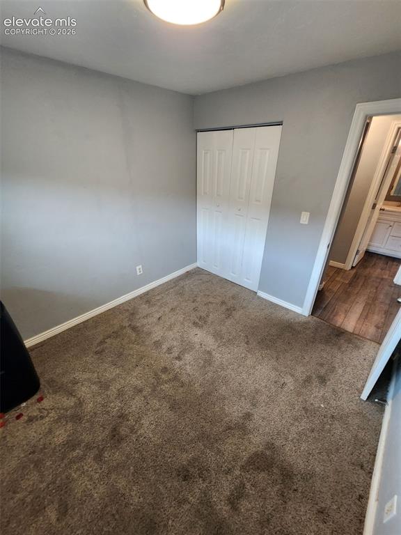 Image 8 of 8: Bedroom