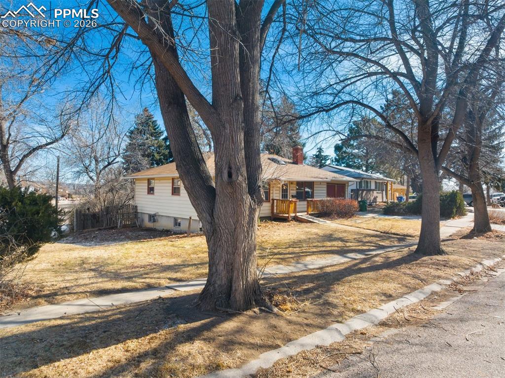 Image 8 of 10: Front of Structure